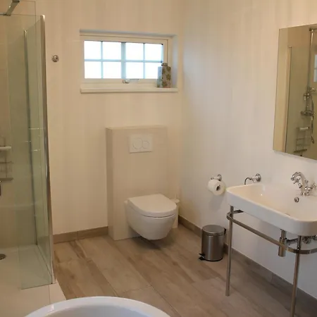 Rosenhill לינה וארוחת בוקר