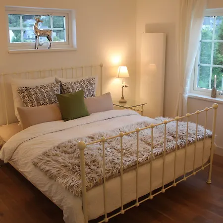 Rosenhill 4*